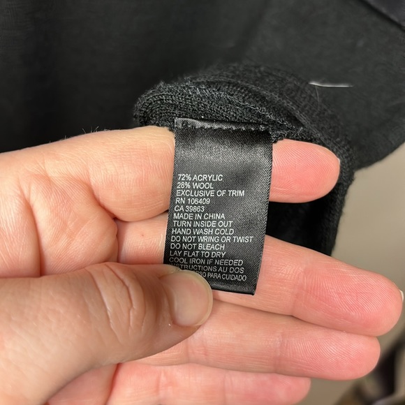 Tahari PL Dress - Picture 5 of 5